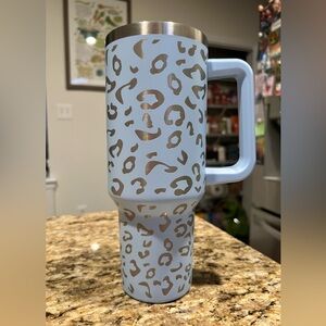 💦🥤40oz Stainless Steel Insulated Tumbler